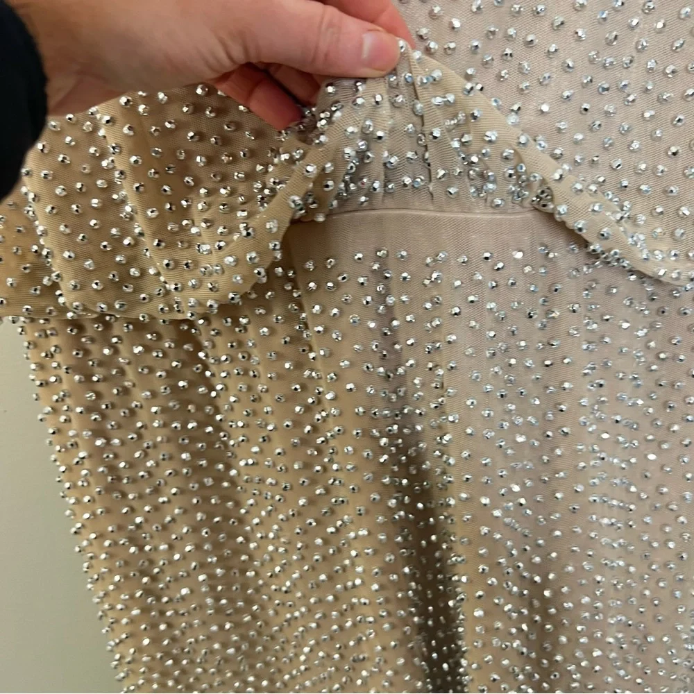 CACHE embellished nude dress, mini, sparkle size 4 - Picture 5 of 12